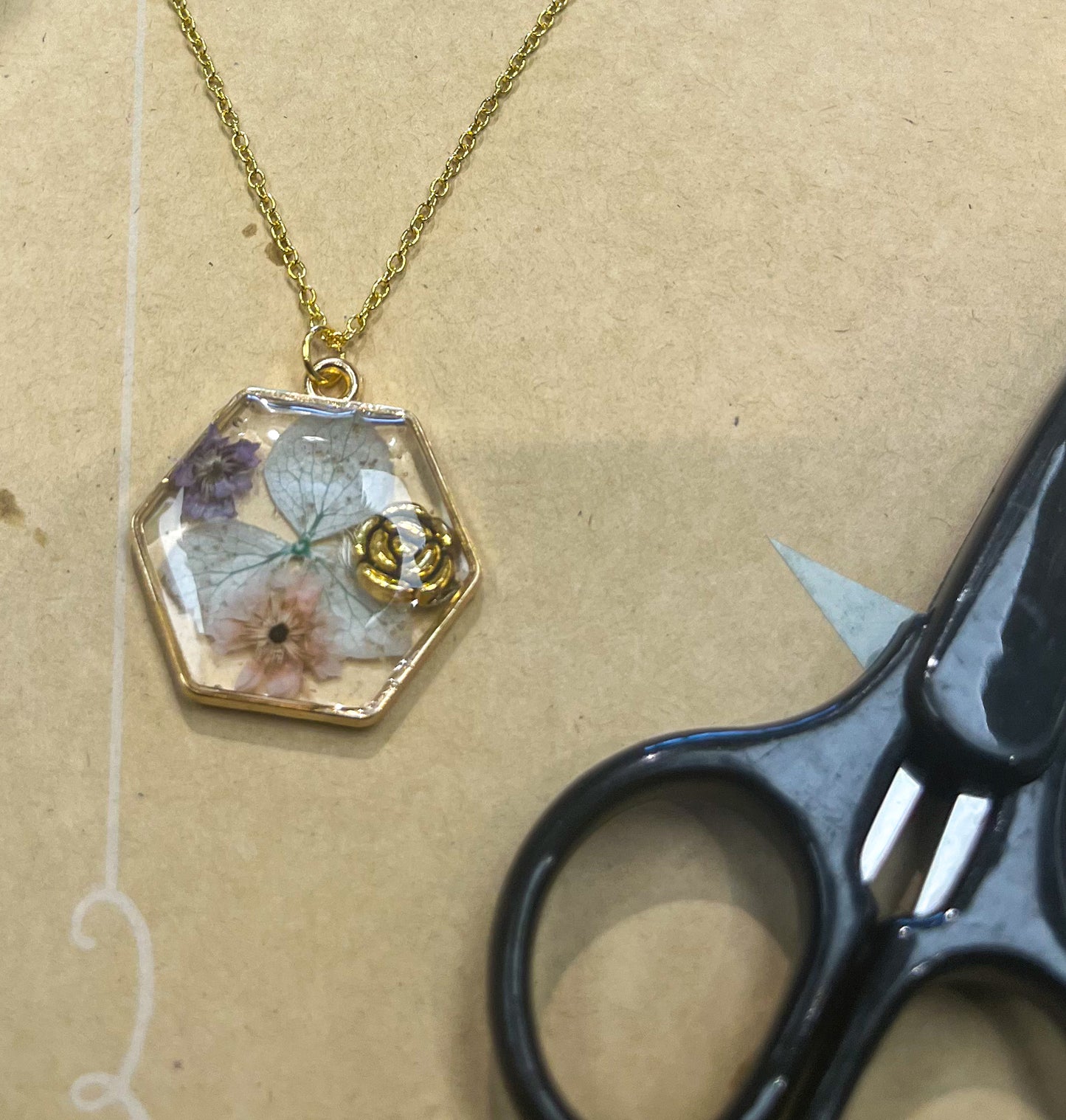 Junior Naturalists: Botanical Jewelry Making June 20th, 11am, 7+