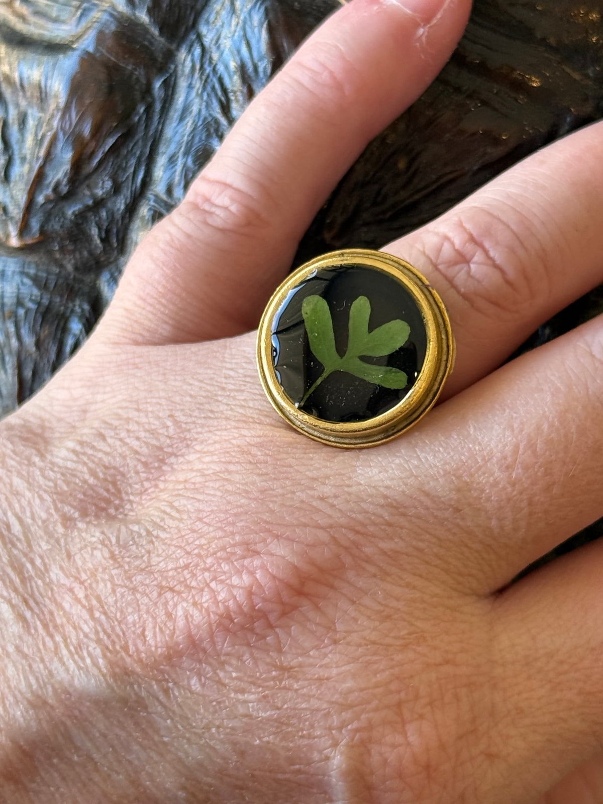 Resurrection Fern Ring, Round
