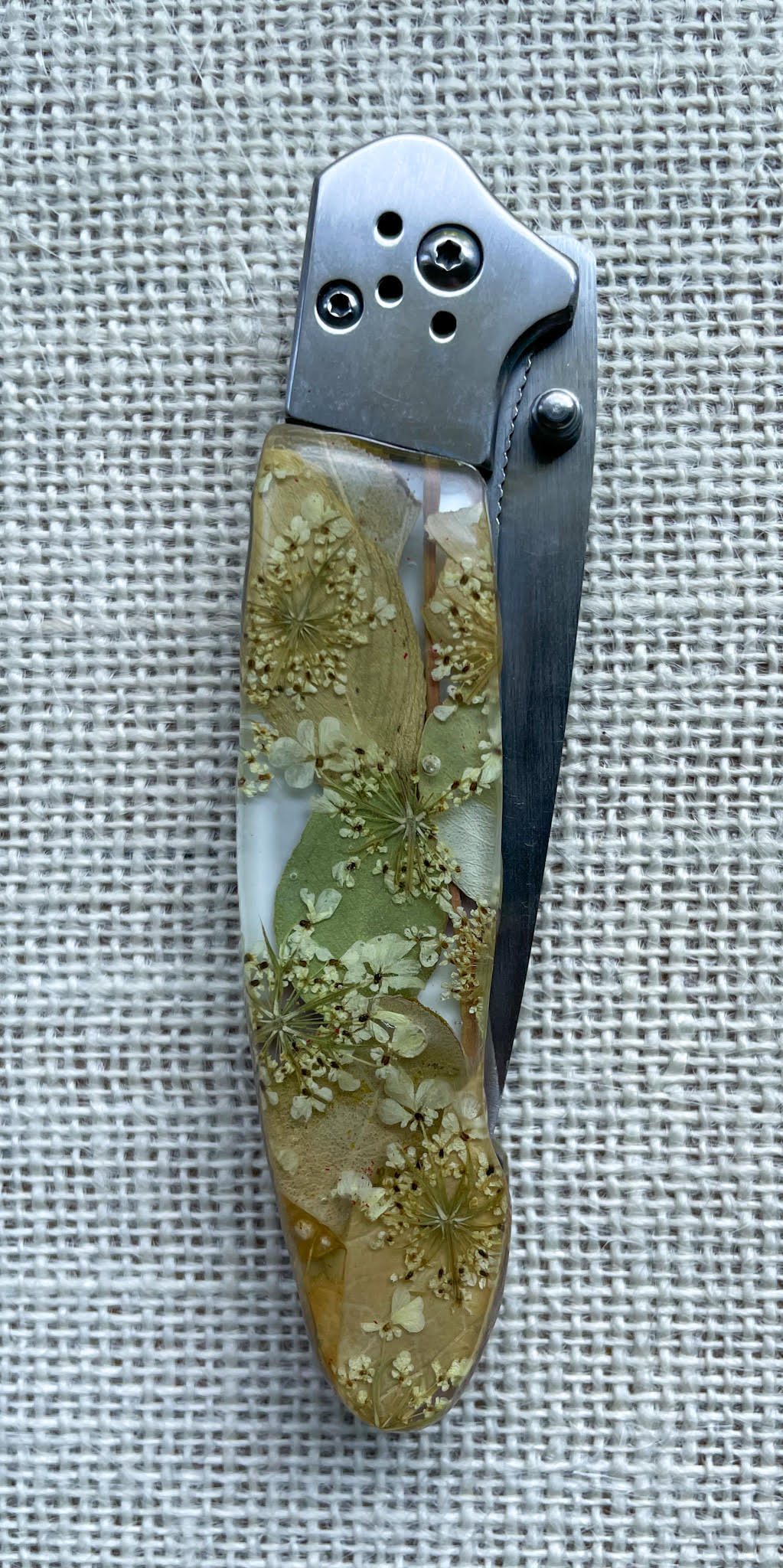 Folding Knife with Floral Handle